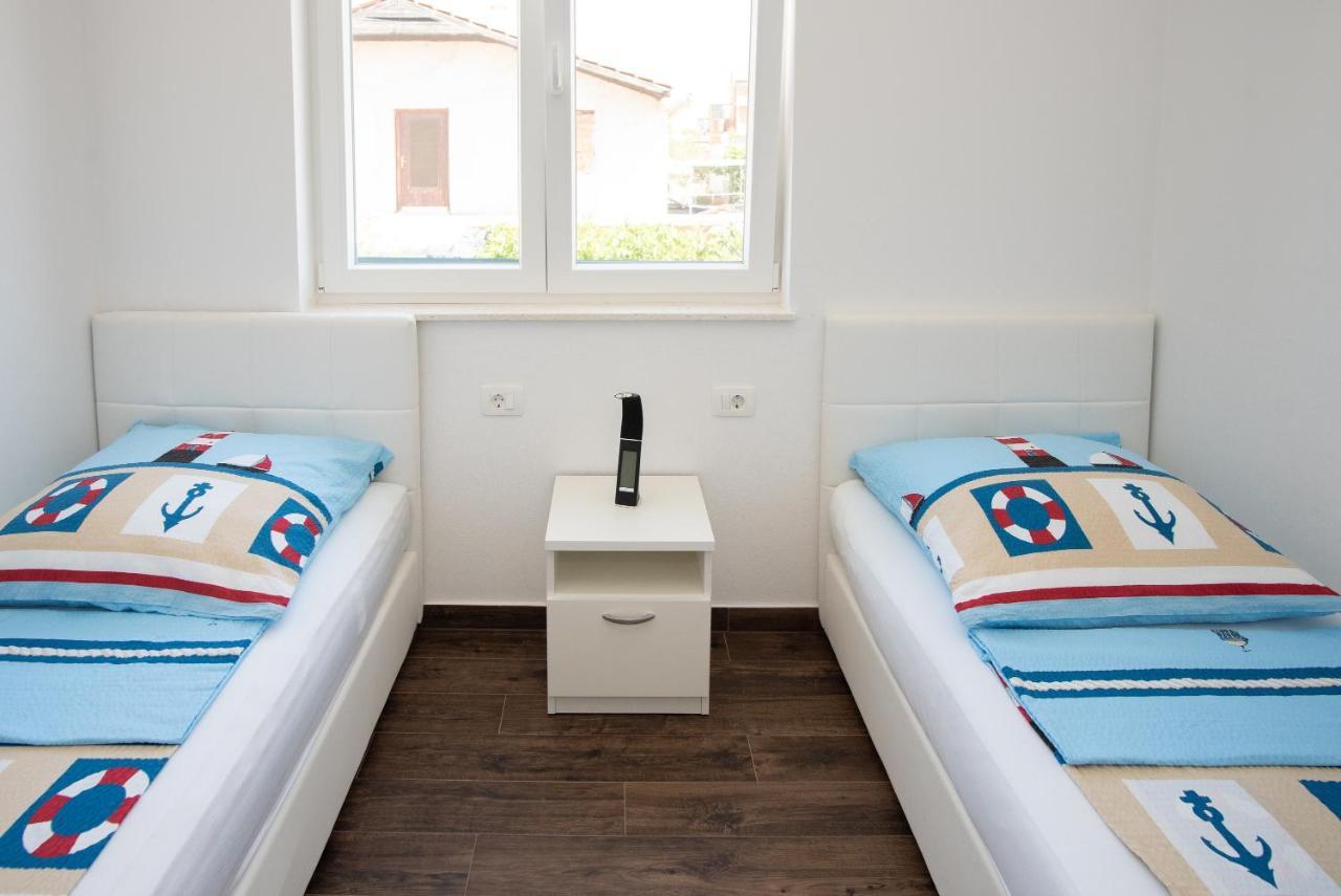 Luxury Apartment Lukas Vodice Exterior photo